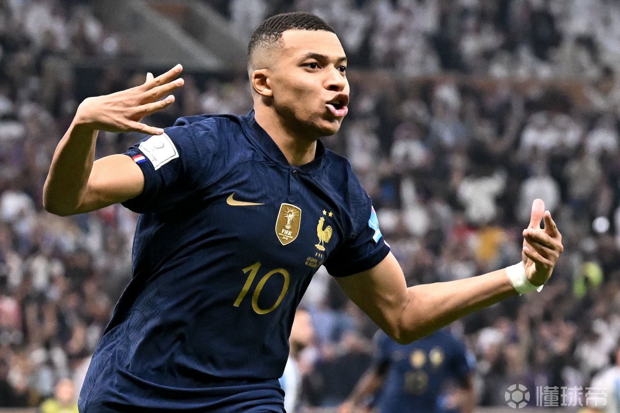 阿坎吉谈意甲海外比赛：我不喜欢这样，长途旅行和时差是问题（阿坎吉评意甲海外赛：不支持此举，长途奔波与时差成难题）