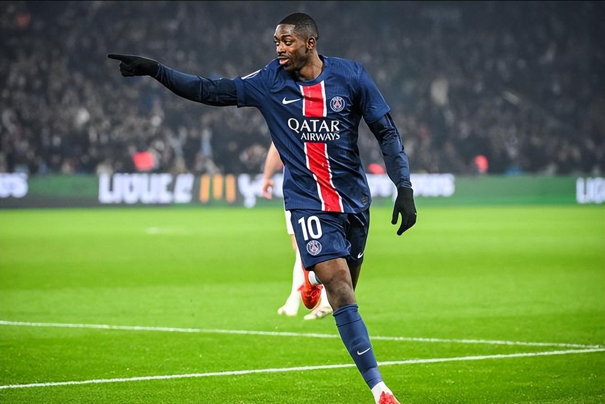 斯图加特3-2逆转奥格斯堡，昂达夫双响，米特尔施泰特点射（昂达夫梅开二度，米特尔施泰特点球建功，斯图加特3-2翻盘奥格斯堡）