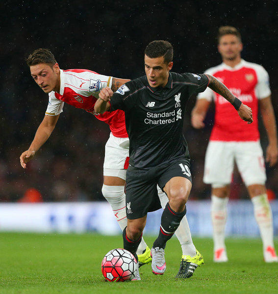 英超：曼城客场3-1击败富勒姆（英超：曼城客场3比1力克富勒姆）