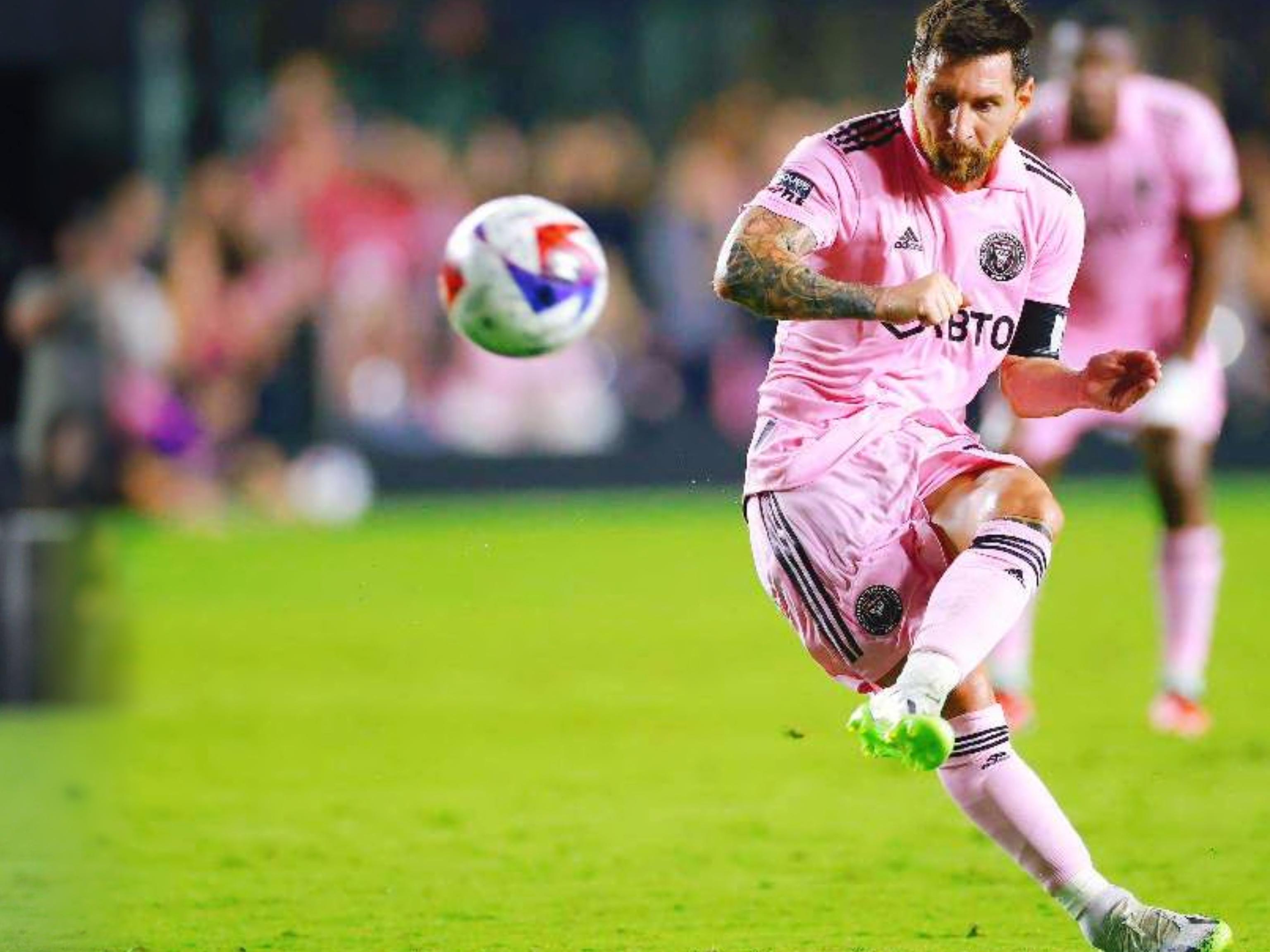 关键回合出现三次攻防转换（关键回合三度攻防易手）